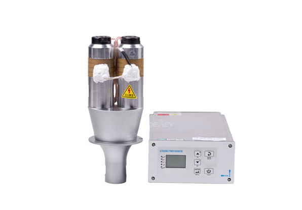 15K超聲波發(fā)生器+換能器+法蘭盤+焊頭